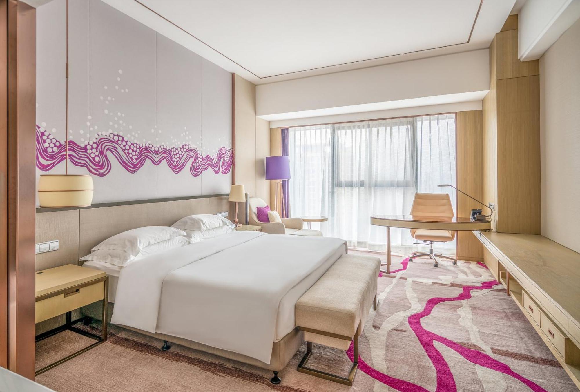 Отель Crowne Plaza Yibin By Ihg Экстерьер фото