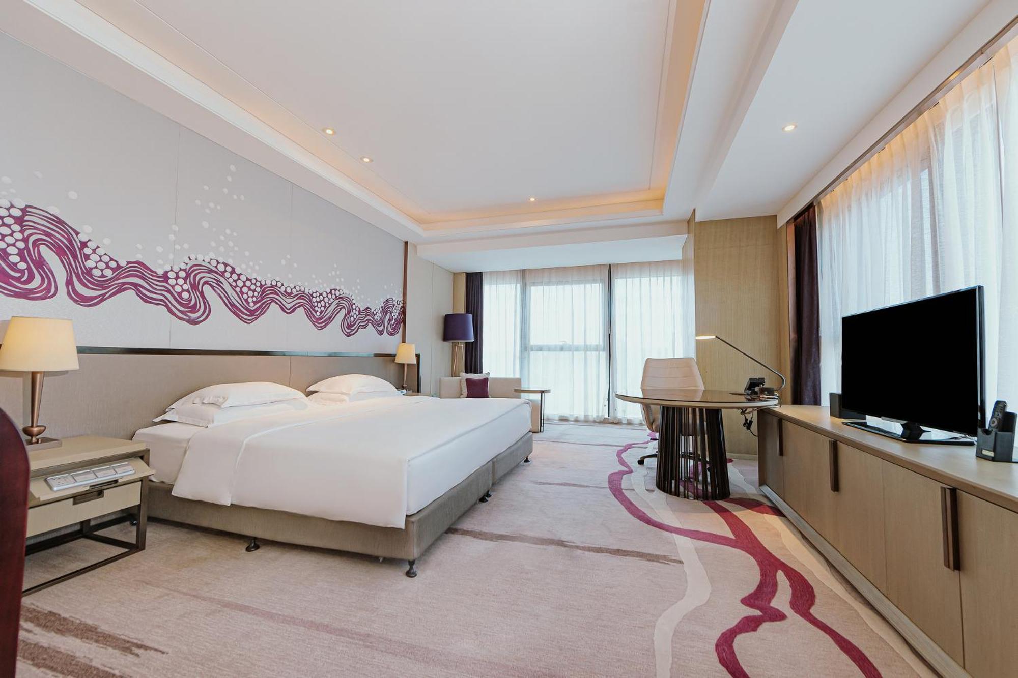 Отель Crowne Plaza Yibin By Ihg Экстерьер фото