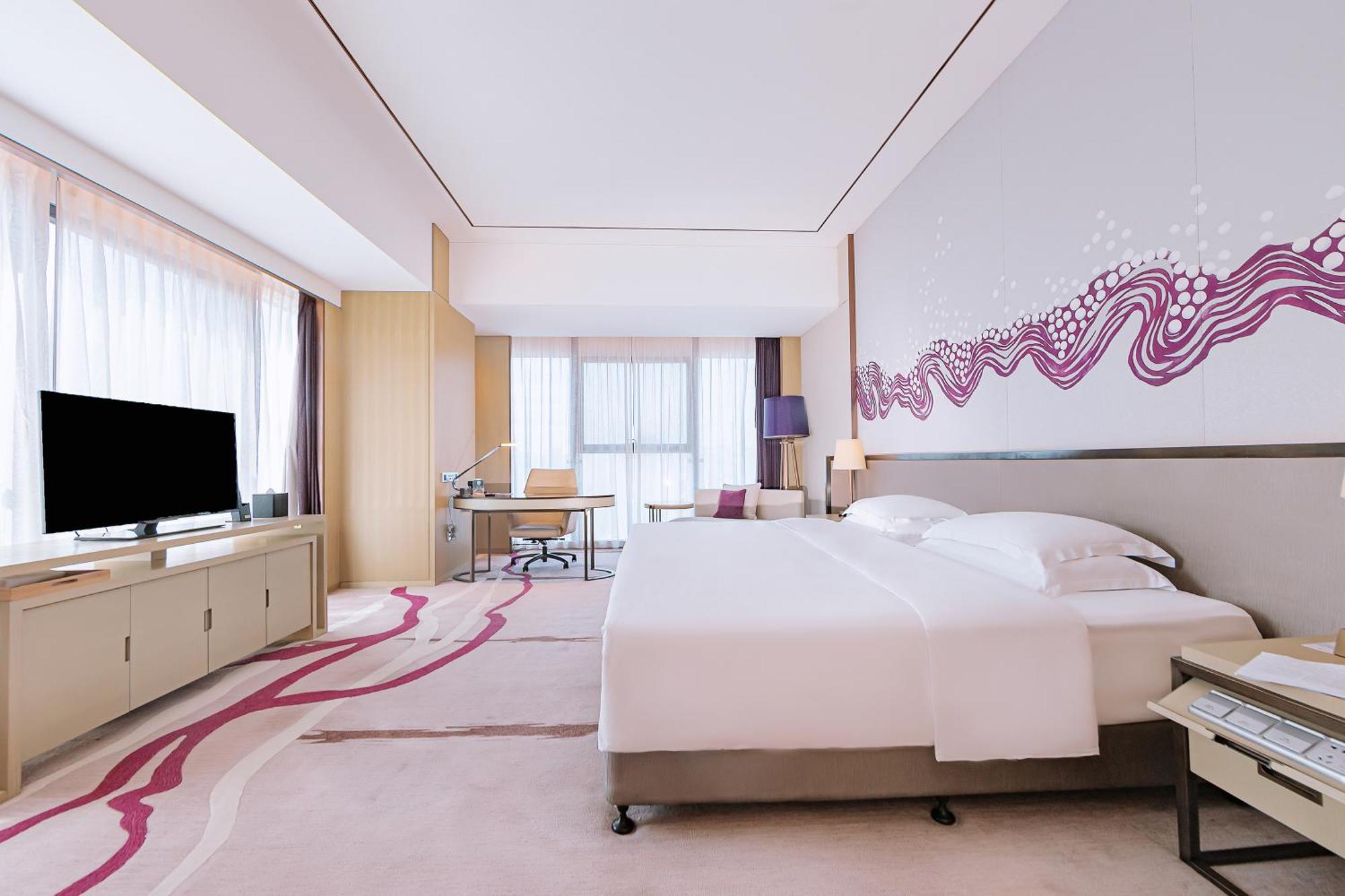 Отель Crowne Plaza Yibin By Ihg Экстерьер фото