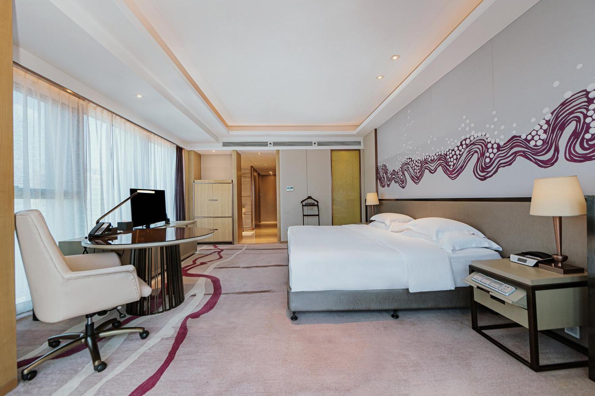 Отель Crowne Plaza Yibin By Ihg Экстерьер фото