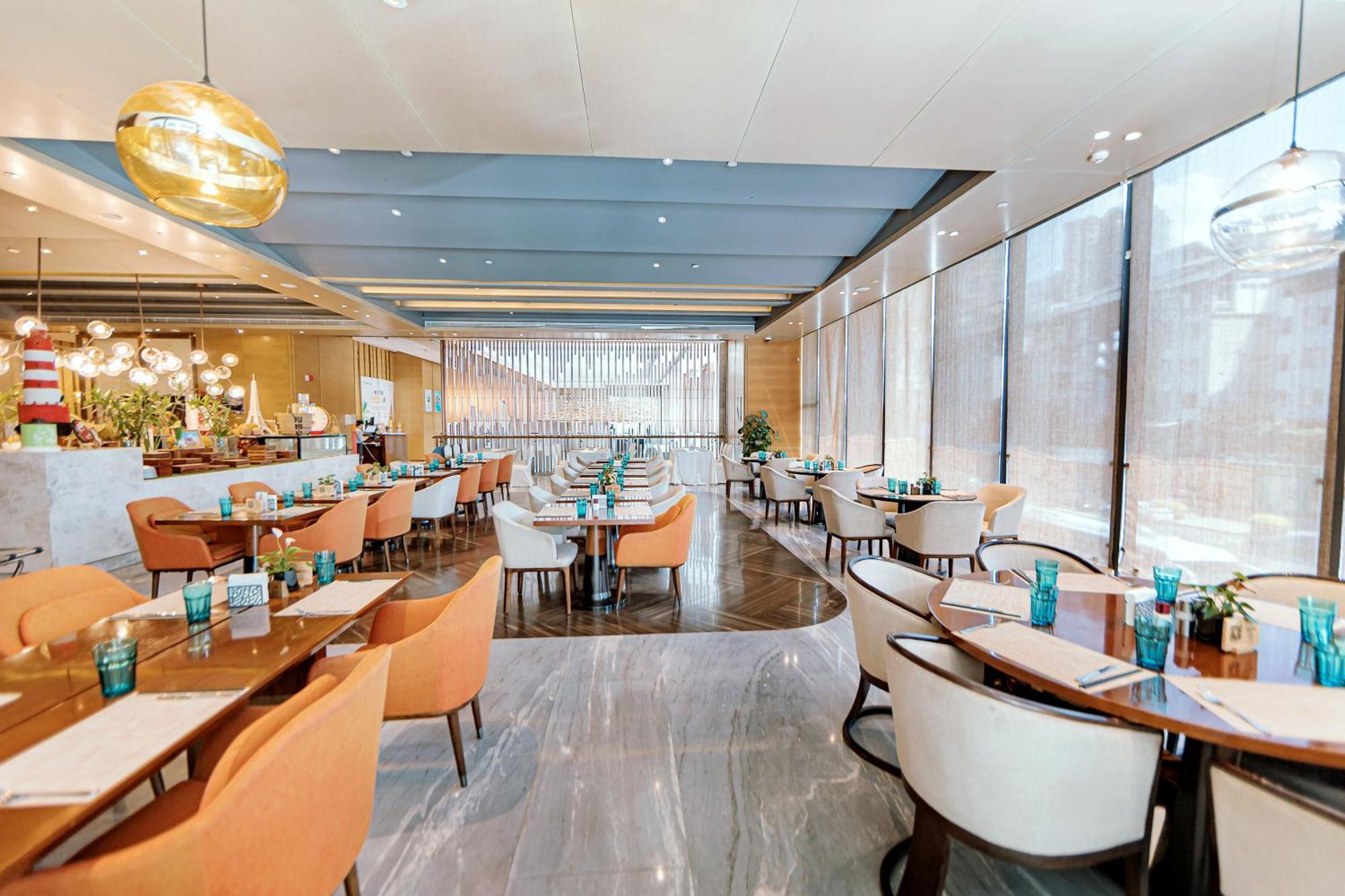 Отель Crowne Plaza Yibin By Ihg Экстерьер фото