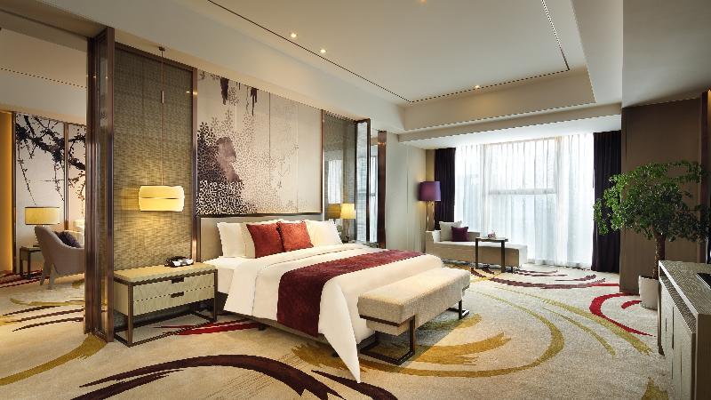 Отель Crowne Plaza Yibin By Ihg Экстерьер фото
